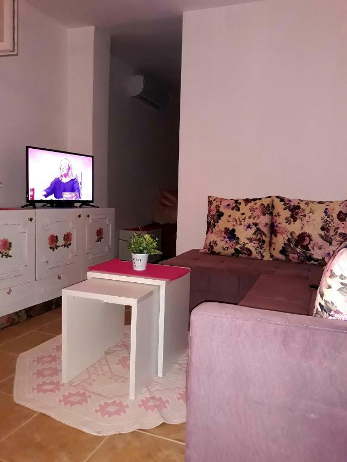 סוטומורה Apartman Tatjana מראה חיצוני תמונה