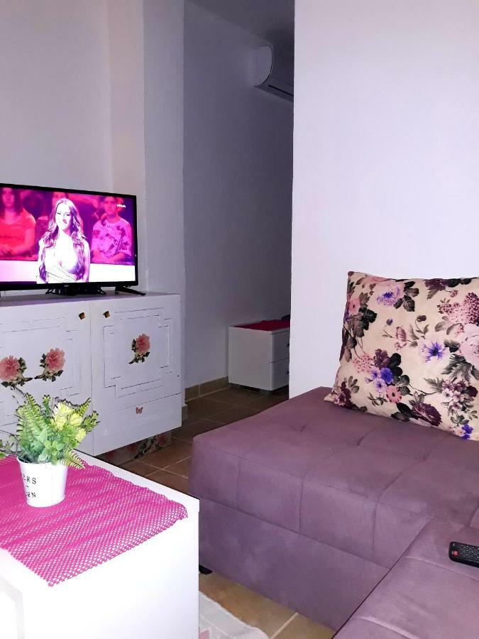 סוטומורה Apartman Tatjana מראה חיצוני תמונה