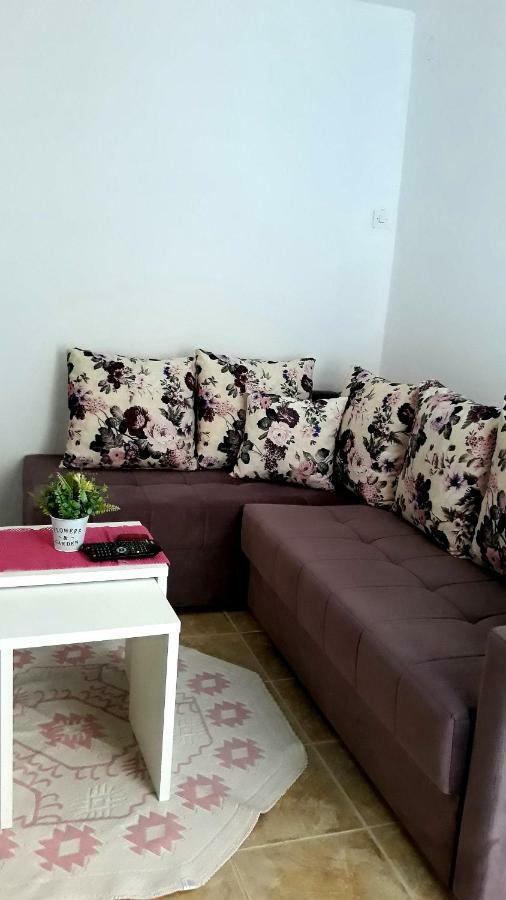 סוטומורה Apartman Tatjana מראה חיצוני תמונה